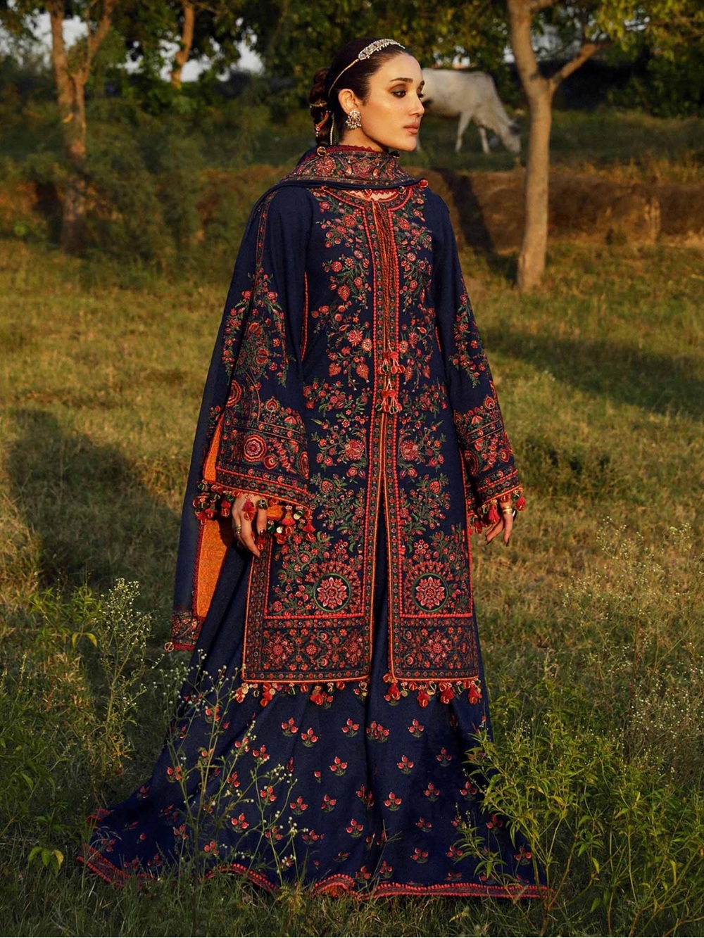 Hussain Rehar karandi Navy Floral Embroidered dress set